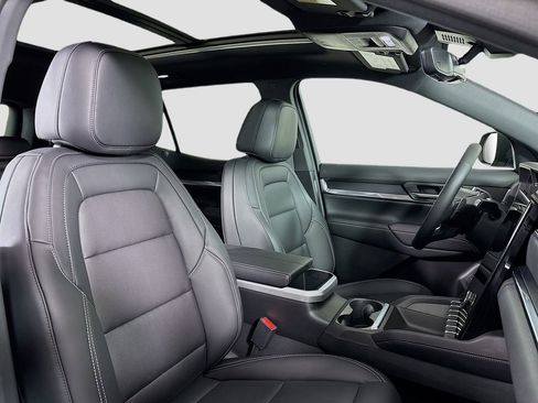 New 2026 GMC Terrain Elevation w/ Elevation Premium Package AWD/4WD image 28