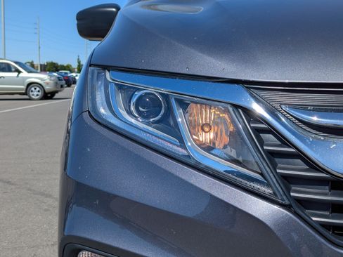 Used 2018 Honda Odyssey LX image 38