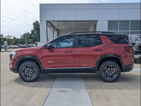 New 2027 GMC Terrain AT4 w/ LPO, Floor Liner Package AWD/4WD image 9
