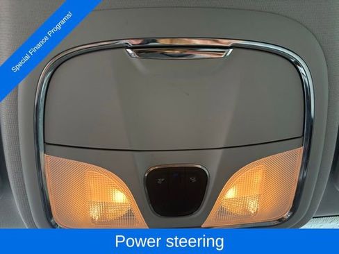 Used 2019 Jeep Cherokee Limited image 27