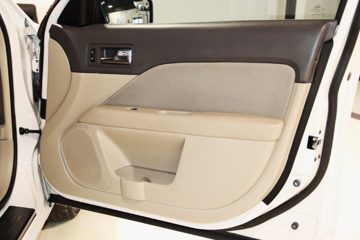 Used 2012 Ford Fusion SE FWD image 44