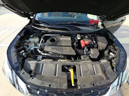 Used 2023 Nissan Rogue Platinum FWD image 29