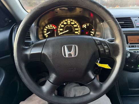 Used 2006 Honda Accord VP image 13