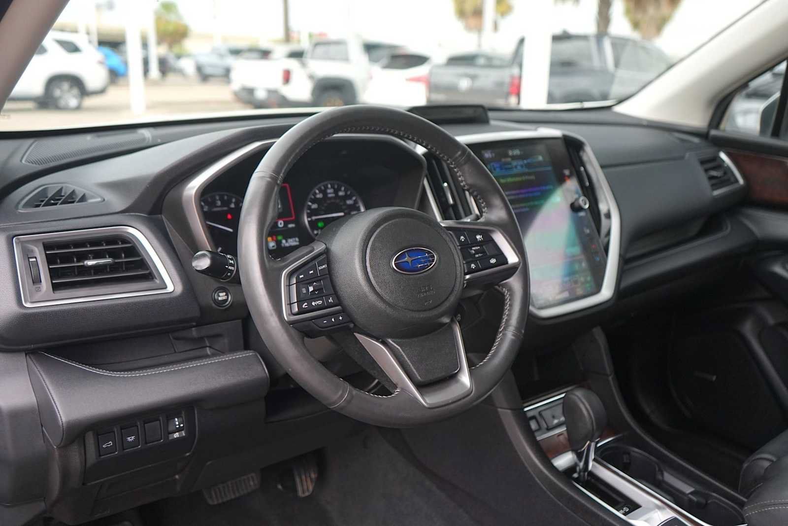 Used 2023 Subaru Ascent Touring AWD/4WD image 2