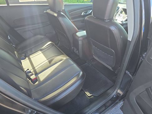 Used 2016 GMC Terrain SLT w/ Open Road Package FWD image 13