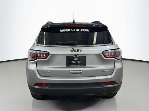 Used 2022 Jeep Compass Limited AWD/4WD image 8