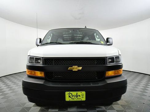 New 2025 Chevrolet Express 3500 Extended w/ Driver Convenience Package image 7