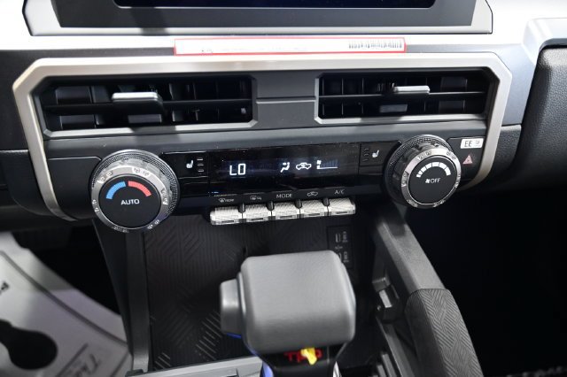 New 2026 Toyota Tacoma TRD Off-Road AWD/4WD image 18