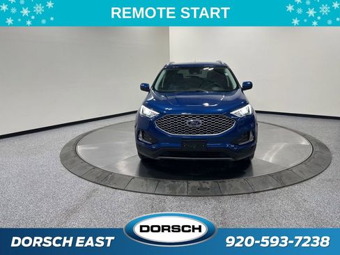 Used 2024 Ford Edge SEL w/ Convenience Package image 2