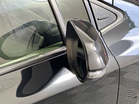 Used 2020 Toyota Corolla SE image 10