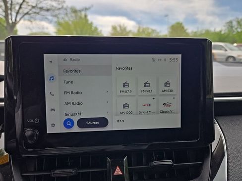 Used 2024 Toyota Corolla LE image 3