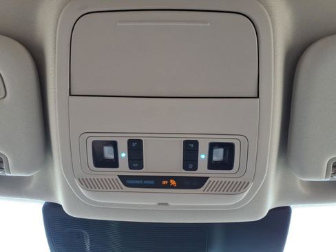 Used 2023 Ford Explorer Limited w/ Equipment Group 301A image 26