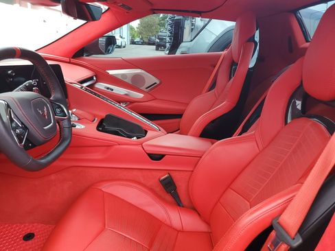 Used 2024 Chevrolet Corvette Stingray Premium Conv w/ Z51 Performance Package RWD image 12