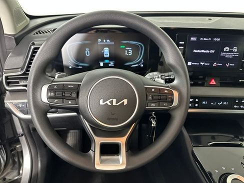 Used 2024 Kia Sportage LX image 14