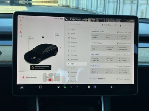 Used 2018 Tesla Model 3 Long Range image 17
