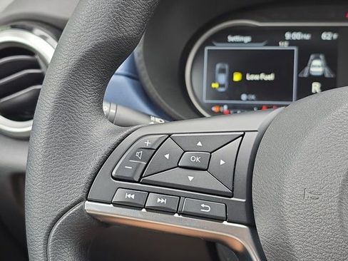 New 2025 Nissan Versa SV w/ Trunk Package image 9