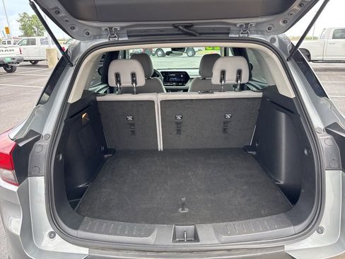 Used 2025 Chevrolet TrailBlazer LT FWD image 5
