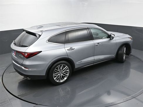 Used 2023 Acura MDX SH-AWD w/ Advance Package image 39