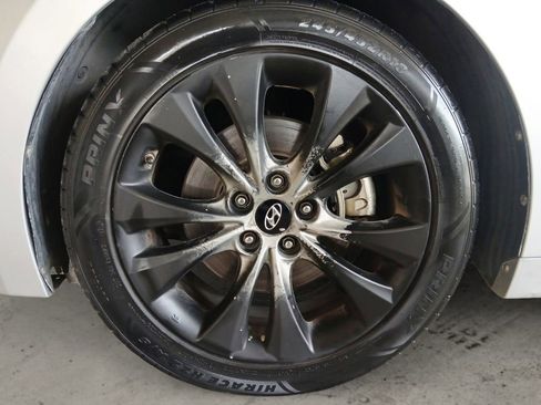 Used 2012 Hyundai Azera image 14