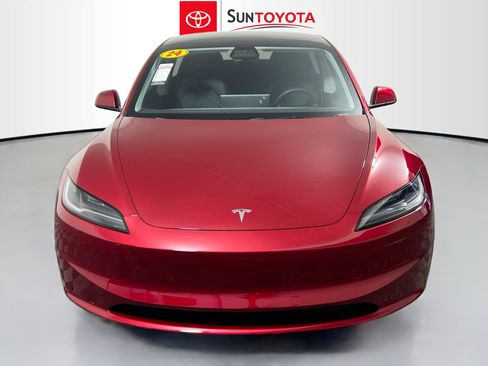 Used 2024 Tesla Model 3 Standard Range image 10