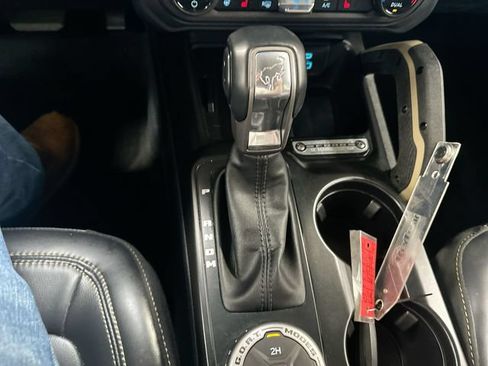 Used 2025 Ford Bronco Badlands AWD/4WD image 23