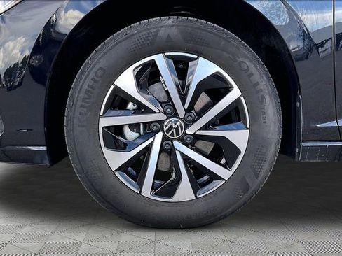 Used 2025 Volkswagen Jetta S image 21