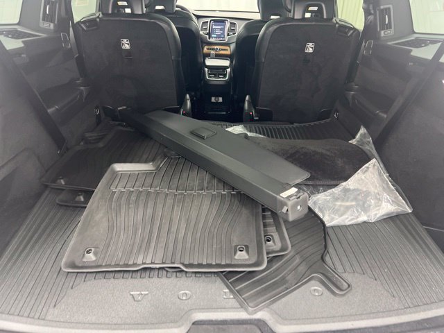 Used 2023 Volvo XC90 B6 Plus w/ Protection Package Premier AWD/4WD image 9
