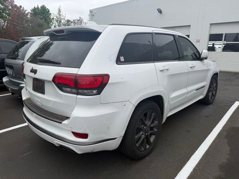 Used 2019 Jeep Grand Cherokee High Altitude AWD/4WD image 4