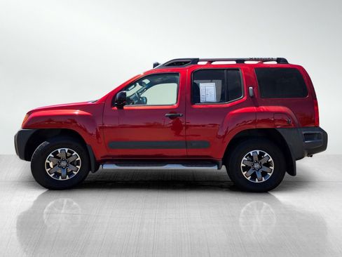 Used 2014 Nissan Xterra PRO-4X AWD/4WD image 10