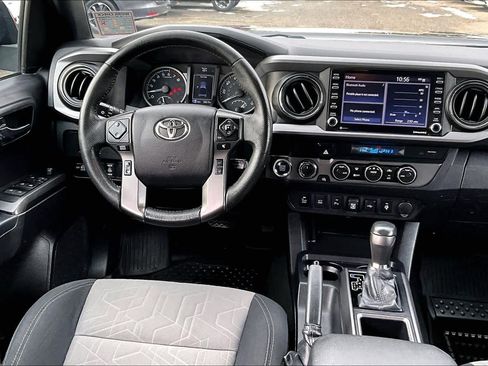 Certified 2021 Toyota Tacoma TRD Off-Road image 5