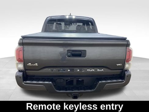 Used 2018 Toyota Tacoma Limited w/ Four Season Floor Mat Package AWD/4WD image 5