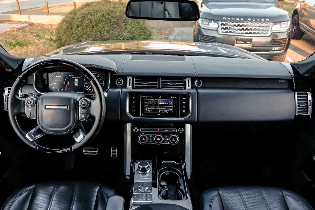 Used 2016 Land Rover Range Rover Supercharged AWD/4WD image 9
