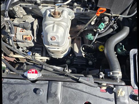 Used 2014 Honda Accord Sport image 26