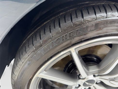 Used 2025 Genesis G70 2.5T image 89