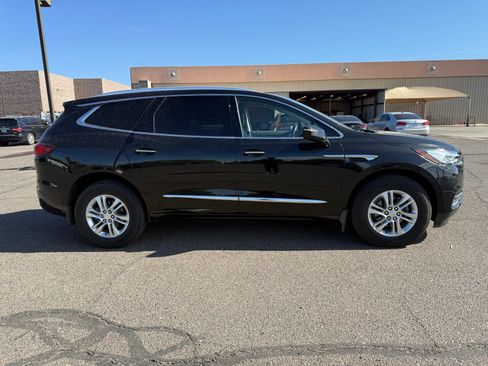 Used 2021 Buick Enclave Essence AWD/4WD image 4