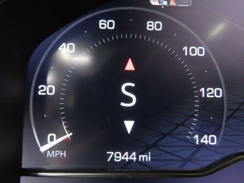 Used 2025 GMC Sierra 3500 Denali image 12