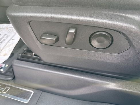 Used 2025 GMC Sierra 1500 AT4 w/ AT4 Premium Package image 24