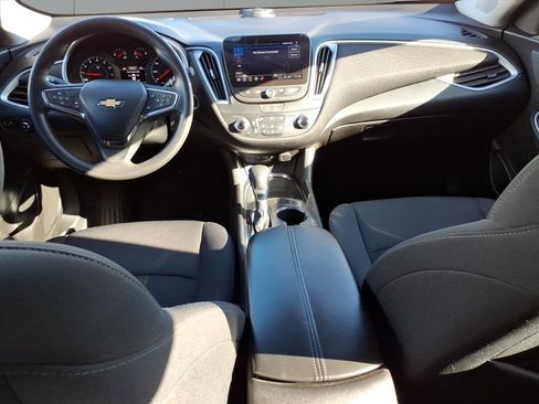 Used 2023 Chevrolet Malibu LT image 10