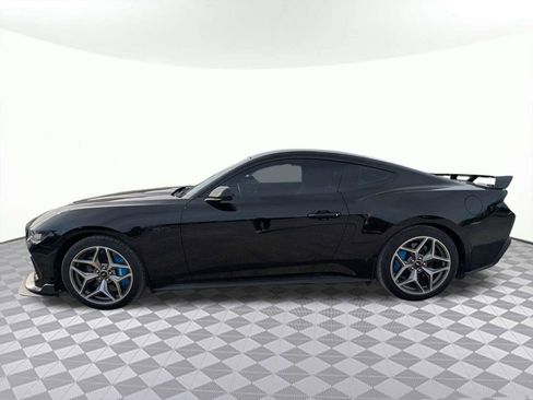 Used 2024 Ford Mustang GT Premium RWD image 6