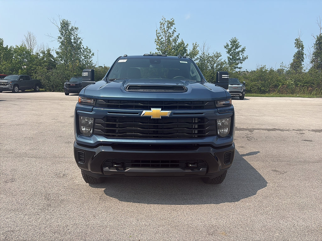 New 2026 Chevrolet Silverado 2500 Custom w/ Custom Convenience Package AWD/4WD image 10
