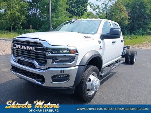 New 2026 RAM 5500 Tradesman w/ Chrome Appearance Group AWD/4WD image 1