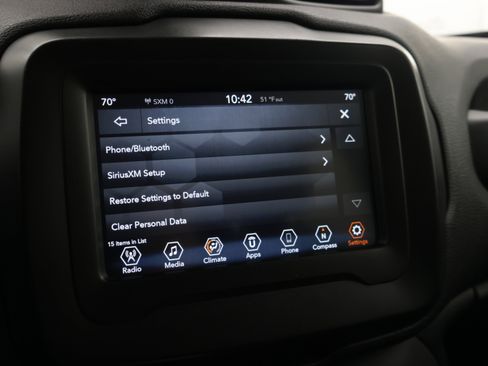 Used 2019 Jeep Renegade Latitude AWD/4WD image 52