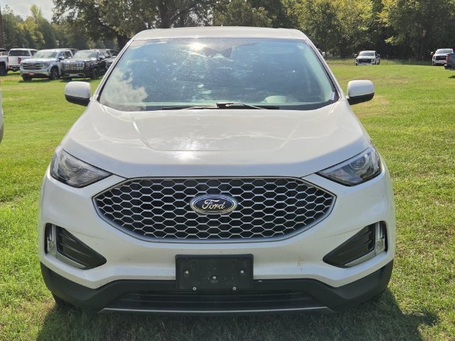 Used 2023 Ford Edge SEL w/ Convenience Package AWD/4WD image 2