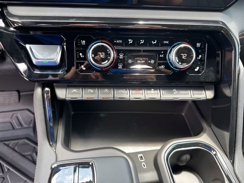 New 2025 GMC Sierra 1500 AT4 w/ AT4 Premium Package image 39