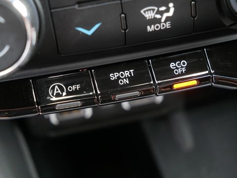 Used 2024 Dodge Durango GT AWD/4WD image 32