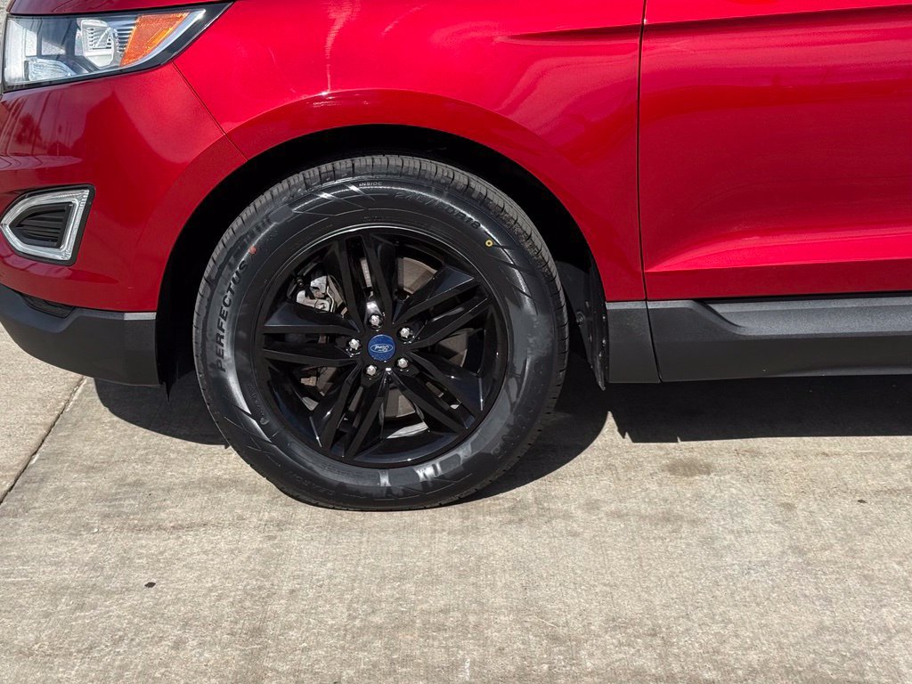 Used 2018 Ford Edge SEL w/ Equipment Group 201A AWD/4WD image 13