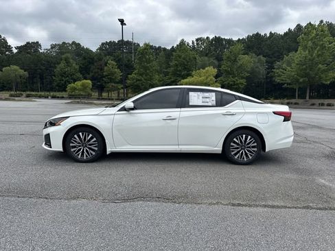 New 2025 Nissan Altima 2.5 SV w/ SV Premium Package image 5