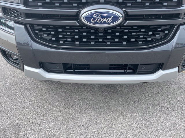 New 2026 Ford Ranger XLT w/ Equipment Group 301A High AWD/4WD image 4