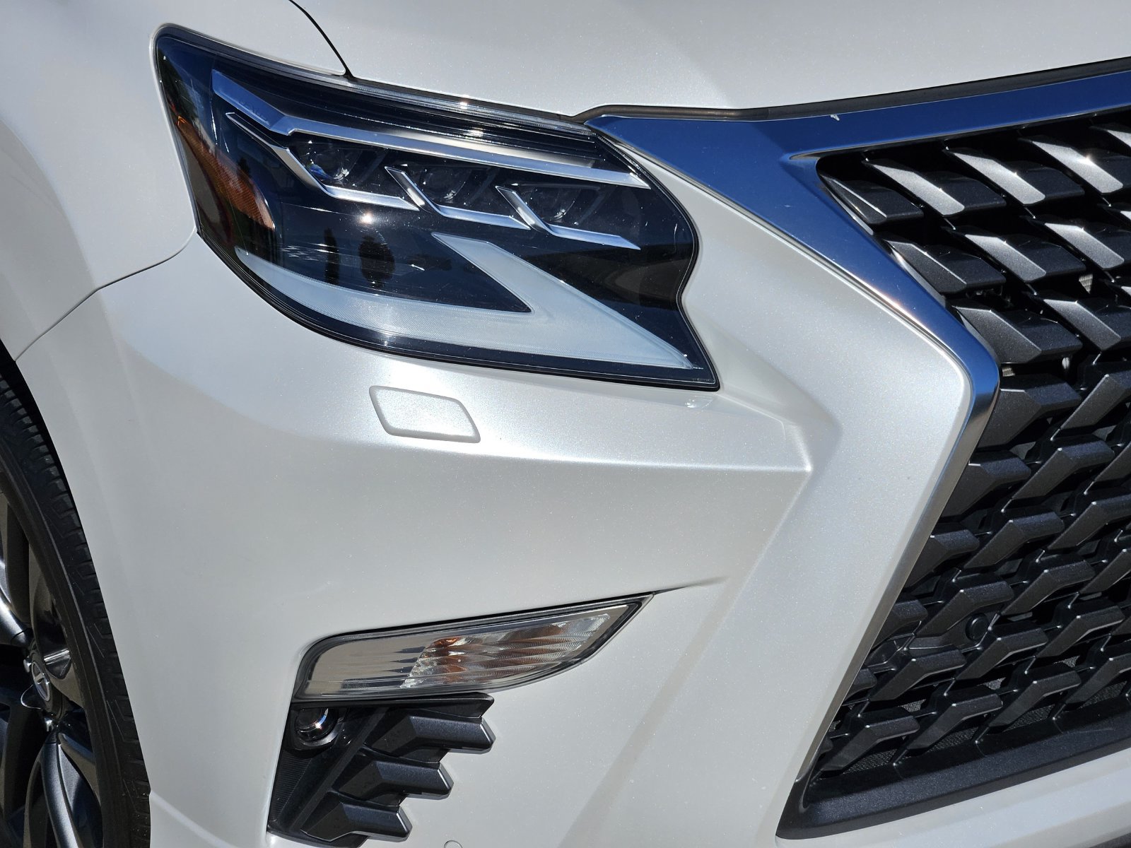 Used 2023 Lexus GX 460 Premium w/ Premium Plus Package AWD/4WD image 10