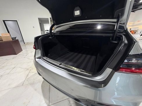 Used 2020 BMW 750i xDrive w/ Executive Package image 24